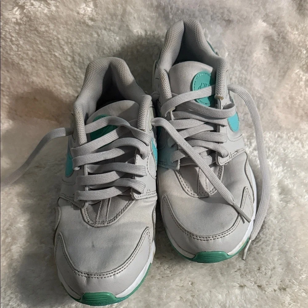 Nike Gray and Teal Women's Sneakers